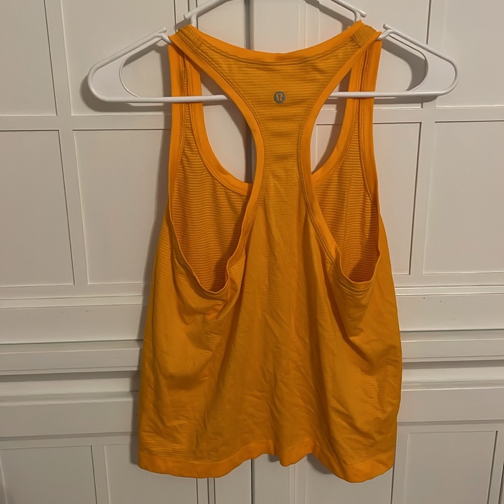 Lululemon Swiftly tech Racerback Tank gold - Picture 2 of 4